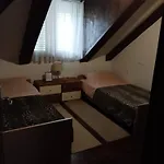 U Potkrovlju Апартаменты
