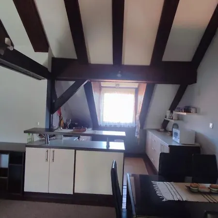 U Potkrovlju Appartamento *