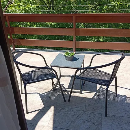 Apartment U Potkrovlju *