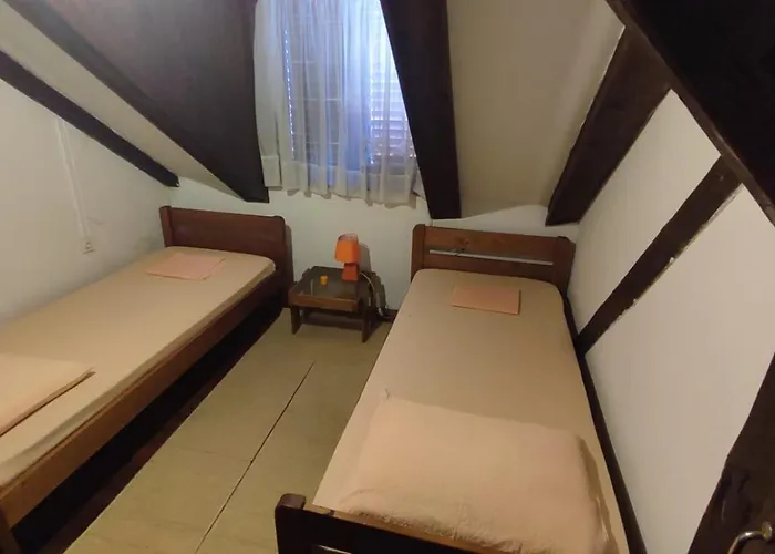 Appartement U Potkrovlju Knin