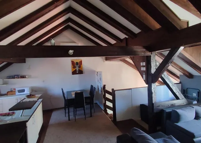 U Potkrovlju Appartement Knin