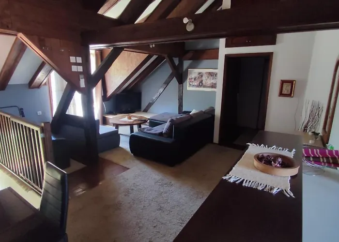 Appartement U Potkrovlju *