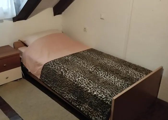 Appartement U Potkrovlju *