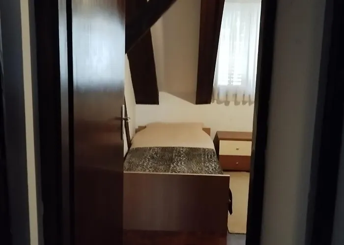 U Potkrovlju Appartement